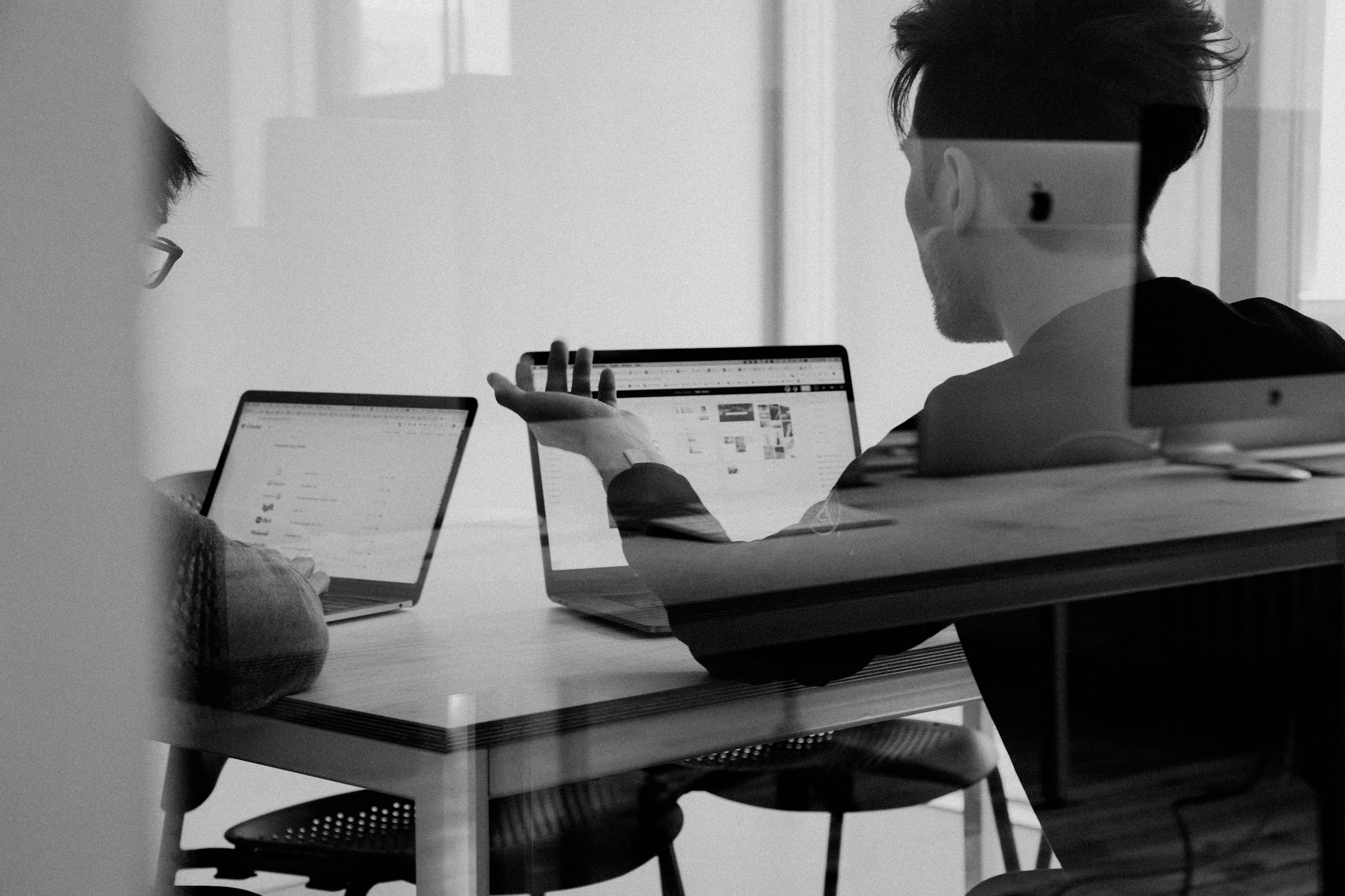Fractional HR Services for Growing Companies That Need Senior HR — Without the Full-Time Cost
